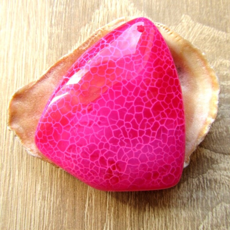 Dragon Veins Agate Pendant 50x42x9mm Pink Agate Triangle Pendant Agate Stone Pendant Flat back Jewelry Supplies