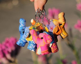 Set of 6 elephant key-chains multi-colored
