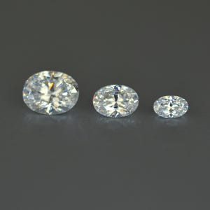 Kubische Zirkonia 3x5 - 8x10 mm weiße ovale geschliffene transparente Zirkonia facettierte Edelstein