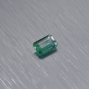 CERTIFICATE emerald octagon faceted loose gemstone beryl emerald loose gem octagon cut 3,8x5,6 mm