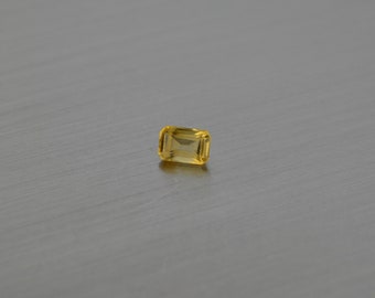 Citrino amarillo medio 4 x 6, 10 x 12 mm octágono natural