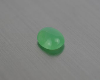 Cabujón ovalado crisoprasa verde 6x8, 7x9 mm