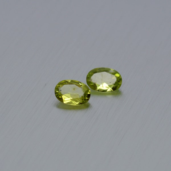 Natural peridot 3x5 - 6x8mm faceted loose gemstone olivine loose gem oval cut chryzolite faceted oval