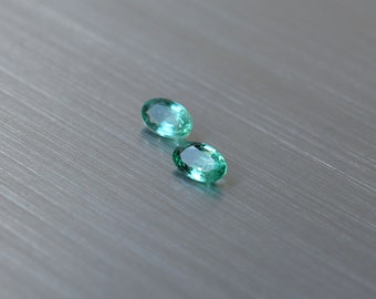 Certificado Esmeralda natural 3x5 mm ovalada facetada Calidad superior