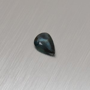 Zafiro natural facetado piedra preciosa suelta pera 5,5x8x3 MM gema de zafiro azul facetado NO TRATADA