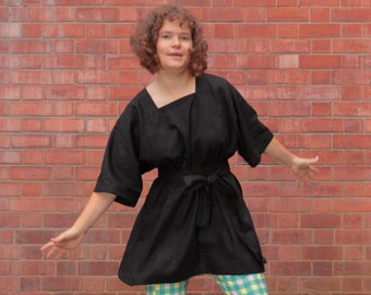Black LARP Shirt, Square Neck Short-Sleeve Tunic, Medieval Fantasy Costume, Celtic Viking Anglo-Saxon Cosplay Base-Layer, Monstering Outfit.