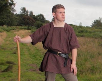 Dark Brown Medieval LARP Hero Shirt, Square Neck Short-Sleeve Kirtle Base-Layer, Natural Nettle-Cloth Viking Warrior Fantasy Ranger Costume