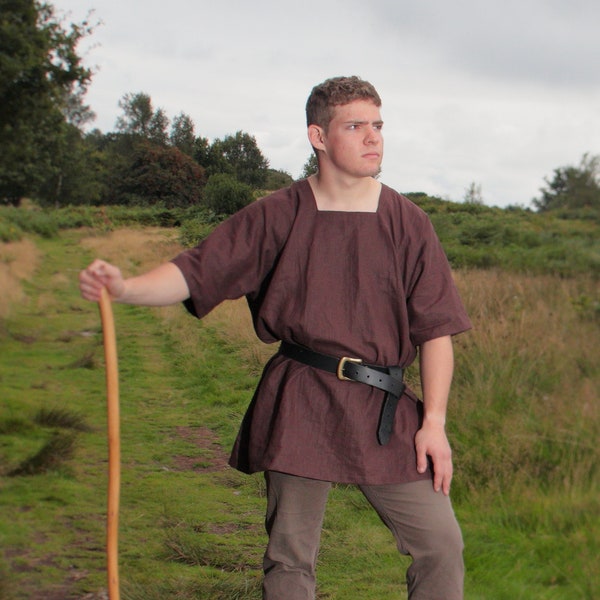 Dark Brown Medieval LARP Hero Shirt, Square Neck Short-Sleeve Kirtle Base-Layer, Natural Nettle-Cloth Viking Warrior Fantasy Ranger Costume