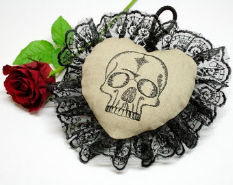 Skull Embroidered Black Lace Heart Shaped Hanging Decoration, Goth Valentine Day Gift Idea, Romantic Dark Gothic Victorian Style Pin-Cushion