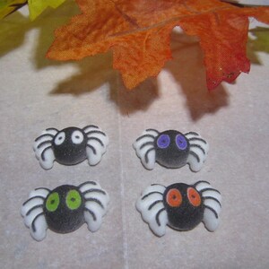 24 Halloween Spider Sugar Decorations, Cupcake Topper, Cake Topper, Bat, Pumpkin, Owl, Ghost, Trick or Treat Candy, Cake Pop, Chocolate Bomb