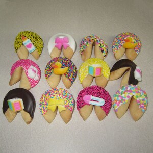 24 BABY GIRL Fortune Cookies, Baby Shower, Gender Reveal, Pregnancy Announcement, Baby Girl Gifts