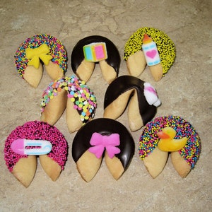 24 BABY GIRL Fortune Cookies, Baby Shower, Gender Reveal, Pregnancy Announcement, Baby Girl Gifts