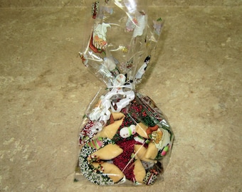 6 CHRISTMAS Milk Choc. Fortune Cookies in Santa Gift Bag, Holiday, Holly, Poinsettia, Snowman, Wreath, Snowflake, Corporate, Christmas Party