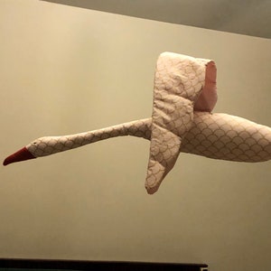 pink and gold cotton bird mobile Children&#39;s room decoration