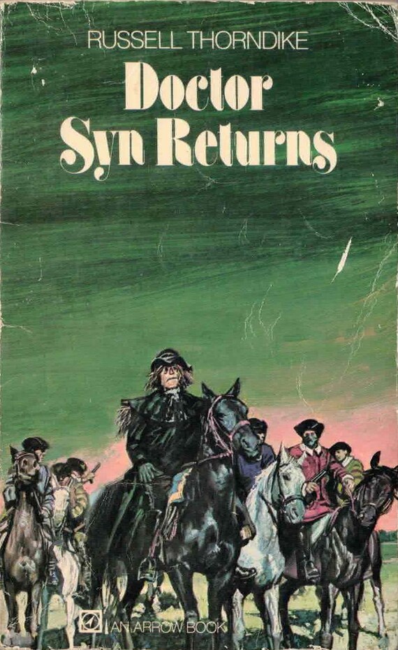 Doctor Syn Returns by Russell Thorndike / Arrow Vintage Horror Paperback