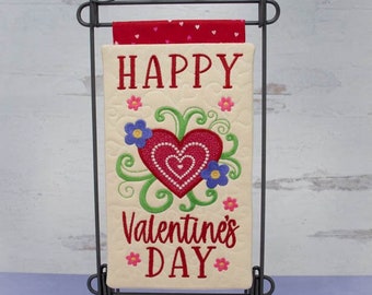 ITH Valentines Day Mini Quilt - Machine Embroidery Design