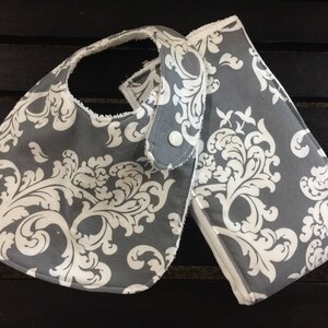 Shabby elegance floral cottage chic style baby girl bib and burp cloth set in gray and white