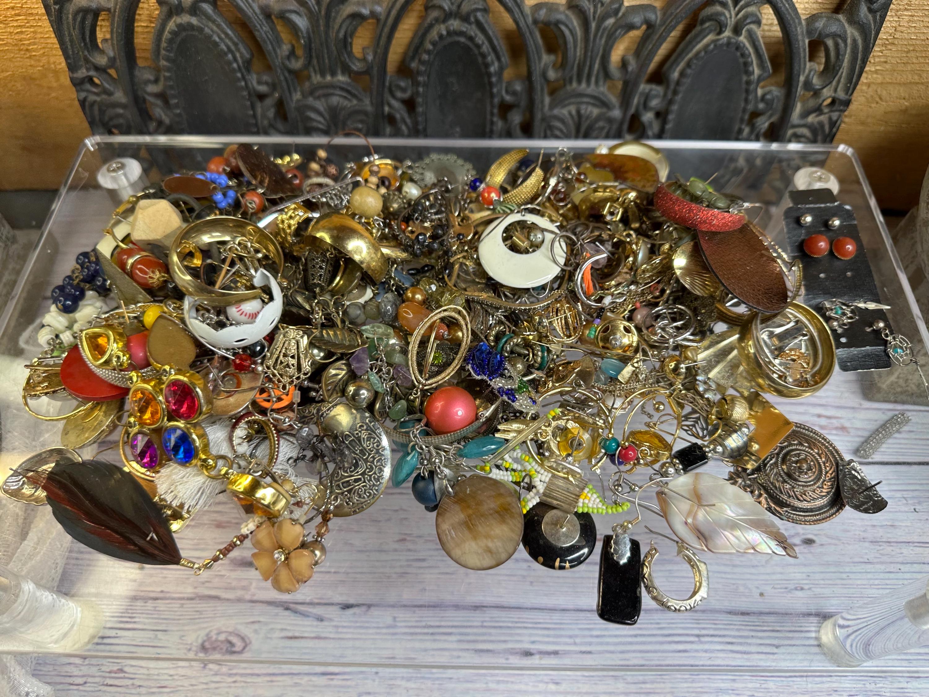 Lot De Bijoux Pour Pièces Détachées (occasion)
