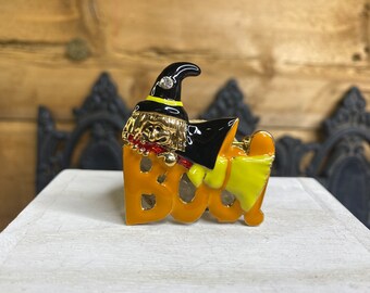 Vintage Witch flying on a broom Brooch pin ~ Halloween  jewelry ~ spooky ~ Boo