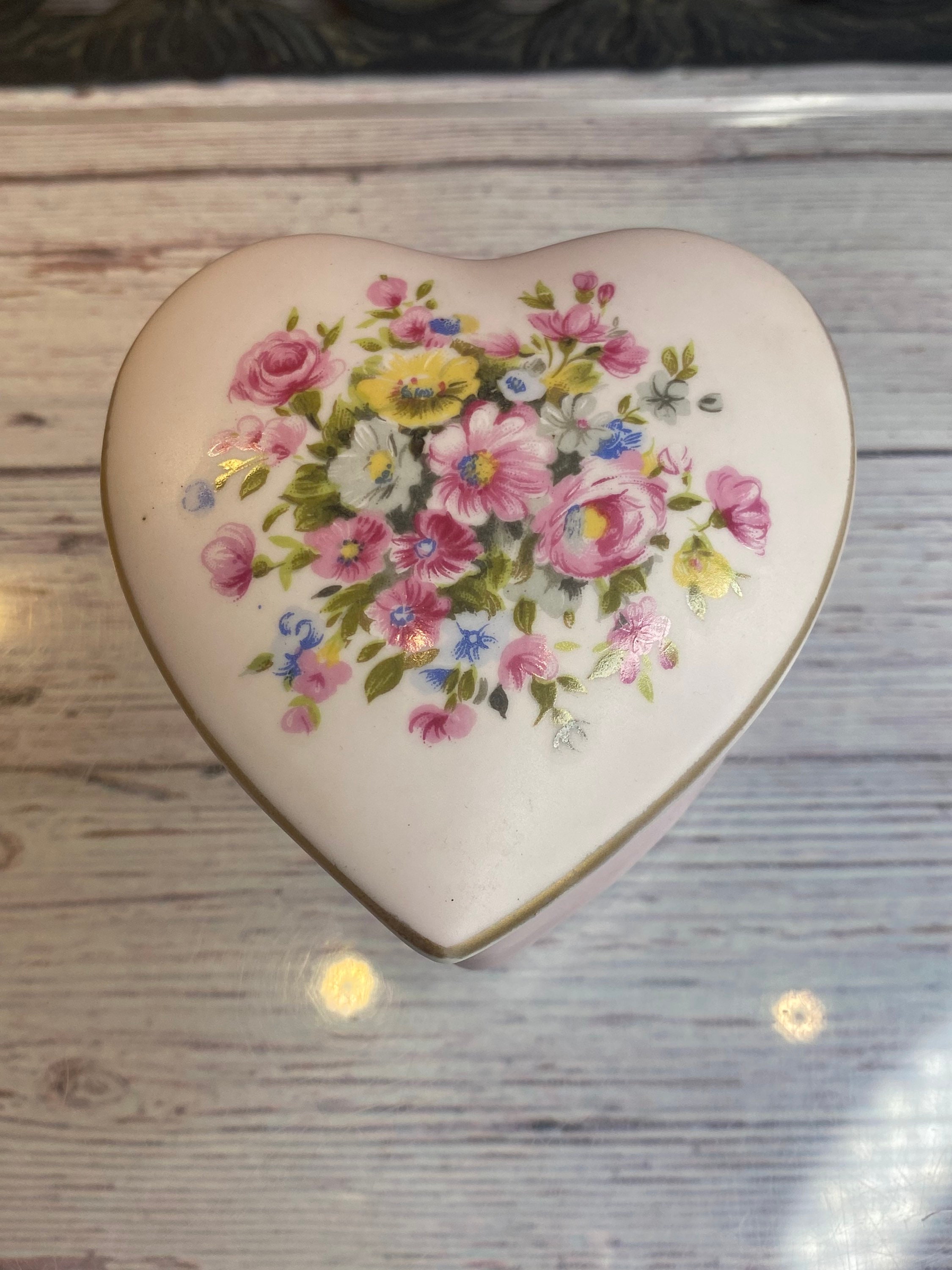 Heart-Shaped Trinket Boxes with Lids, 3.125x4.875x2.5 in.