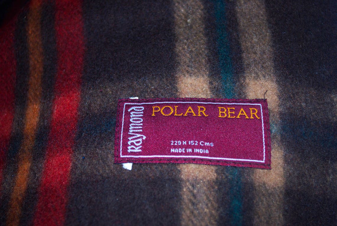 Vintage RAYMOND POLAR BEAR Heavy Wool Plaid Blanket. 229 x 152 Etsy