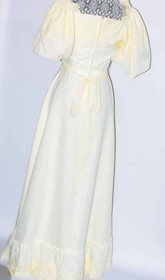 70's Ivory, eyelet, puff-sleeve Wedding Maxi Dres… - image 5