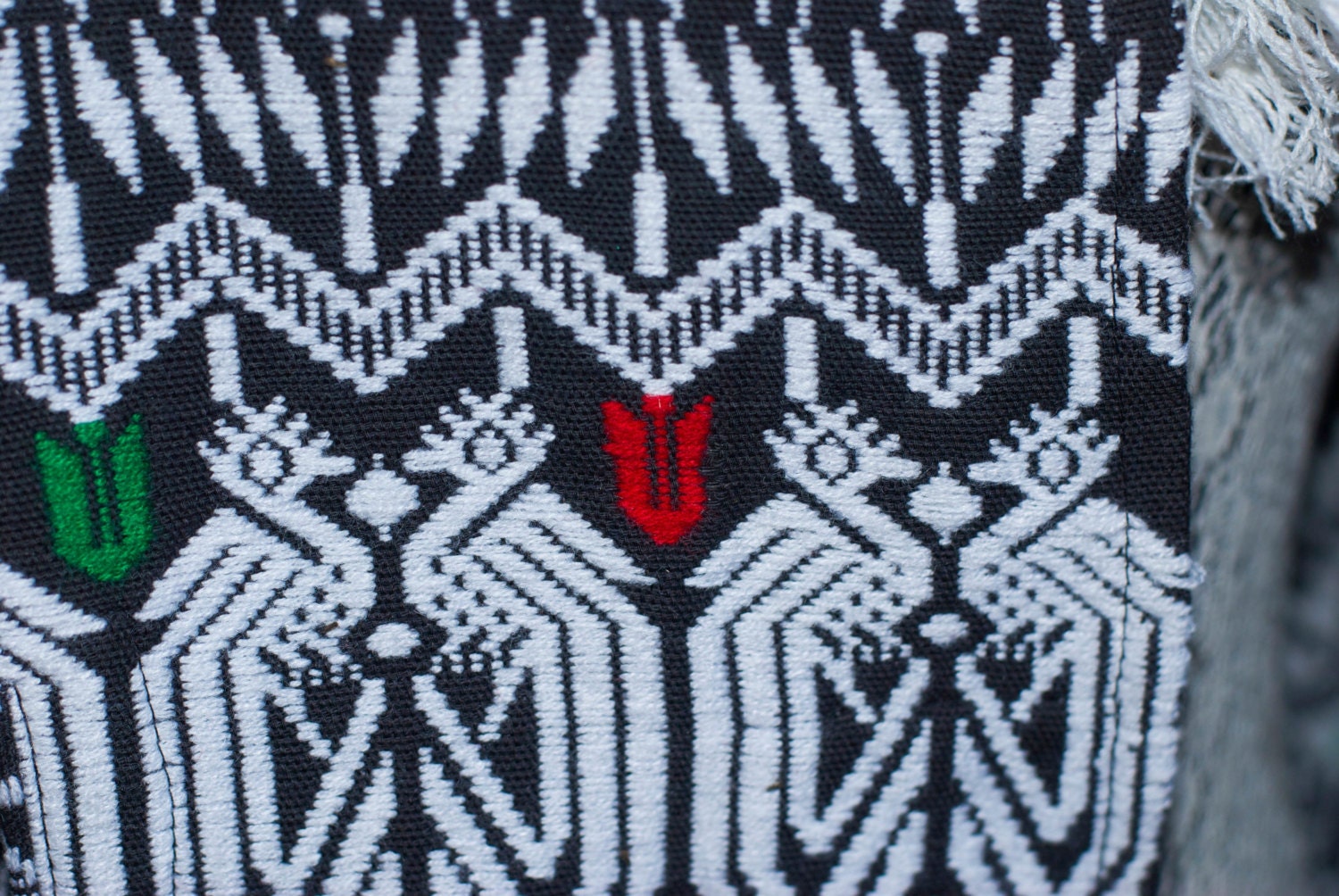 Vintage Black and White Hand-woven Aztec Design Fringed Cape With Tie ...