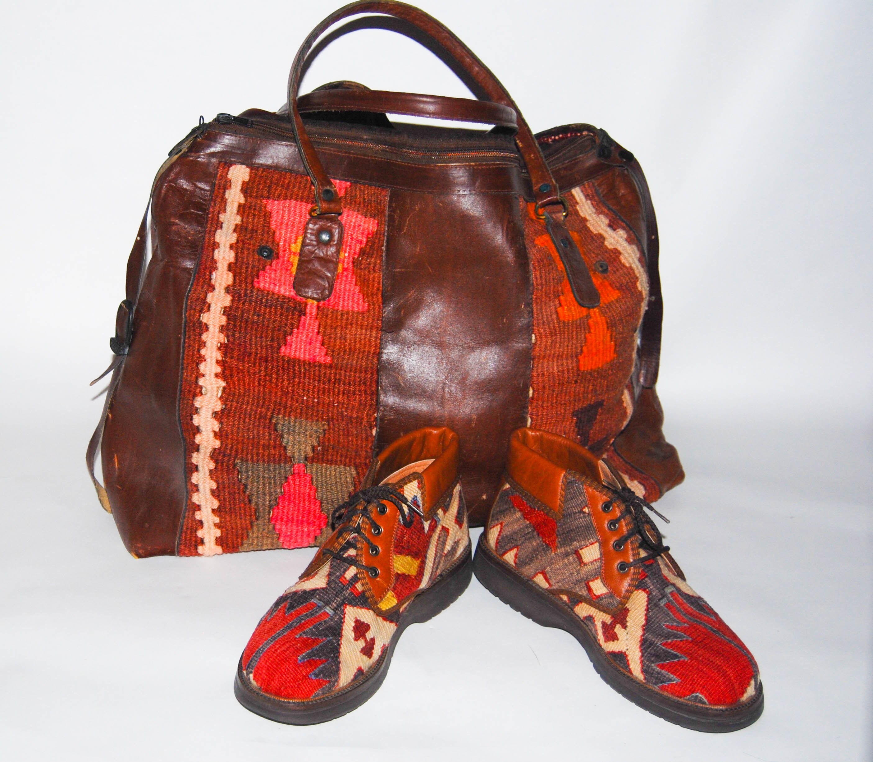 Turkish Kilim Wool Tapestry & Leather Chukka Boots. Unisex  display picture 3