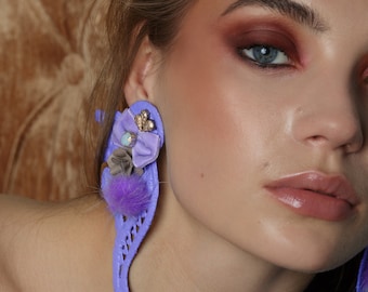 Statement lavender clip-on earrings, oversized earrings, fashion earrings, fashion jewelry, purple earrings, fur,flower earrings,unique,bold