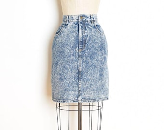 Falda vintage de los años 80 Guess Marciano, minifalda vaquera de cintura alta y ajustada con lavado ácido, talla M