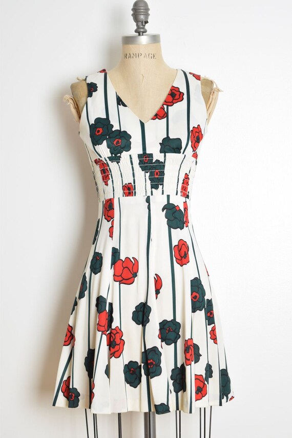 vintage 70s dress white red floral poppy print mo… - image 3