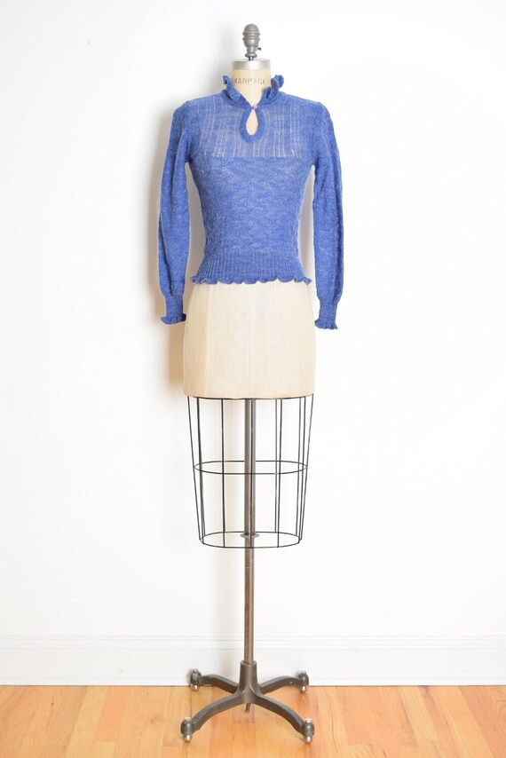 Vintage Knit Jumper Ruffle Gem