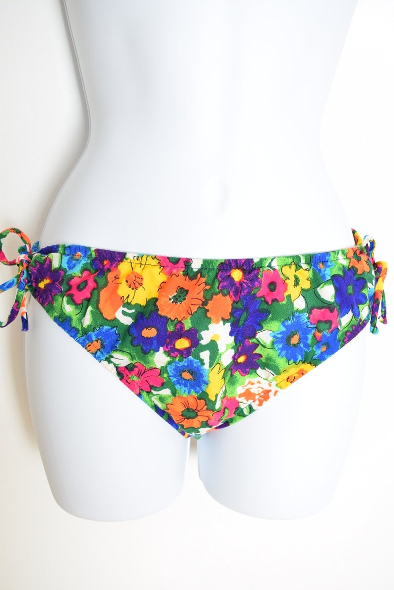 vintage 60s bikini swimsuit watercolor floral print two piece colorful mod XS S clothing image 4