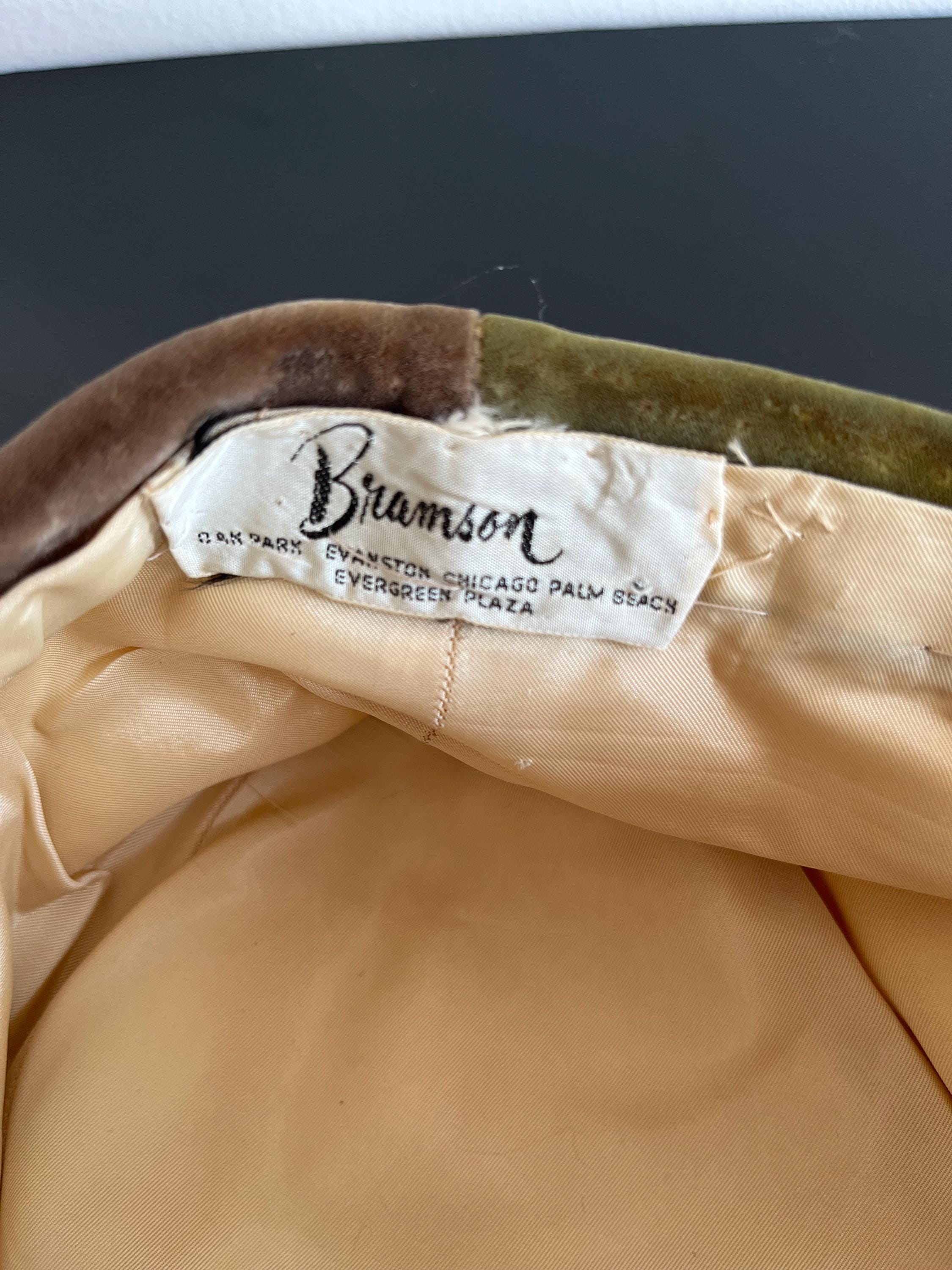 Vintage 60s Hat Mustard Yellow Velvet Cloche Pillbox Flapper  display picture 2
