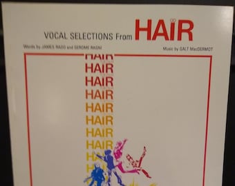 Songbook_ "HAIR" Songbook-piano zanggitaar Warner Bros. 1979, zeer goede staat