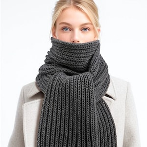 100% merino wool scarf, Extra long winter scarf, Chunky knit rib scarf, Women&#39;s winter scarf
