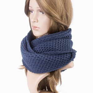 Chunky Scarf, Chunky Knit Scarf, Knit Infinity Scarf, Infinity Scarf image 2