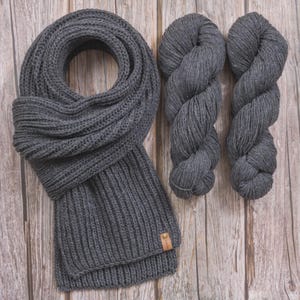 Men’s scarf In Merino Wool, Unisex Chunky Scarf, Men’s Chunky Knit Scarf, Long Wool Scarf
