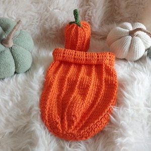 Pumpkin Sacque set for 0/3ms