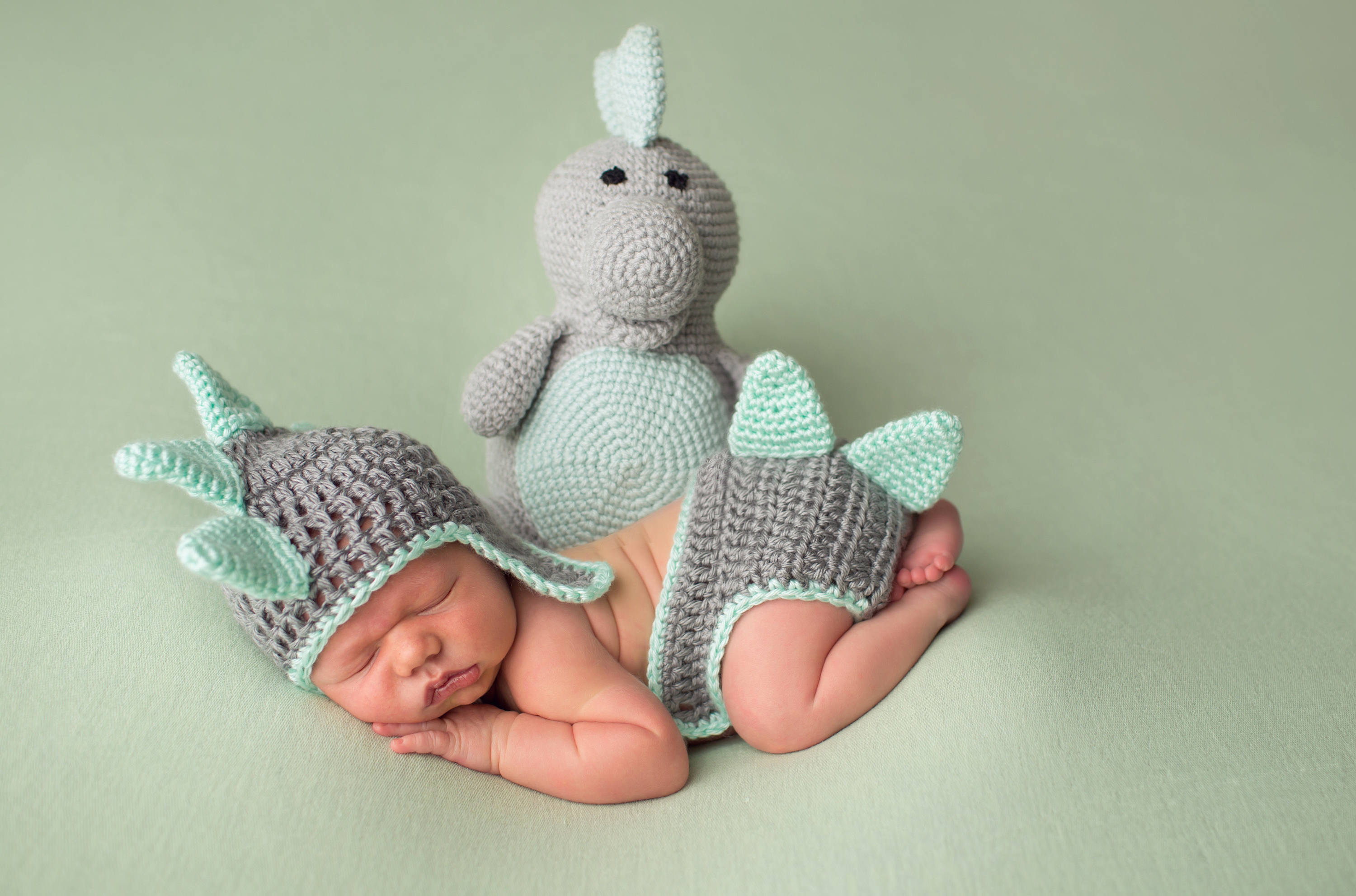Newborn Photo Prop, Helmet Hat, Diaper Cover set, Dino Hat,  Dinosaur…