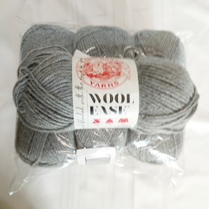 Lion Brand Wool Ease Yarn Soft gray