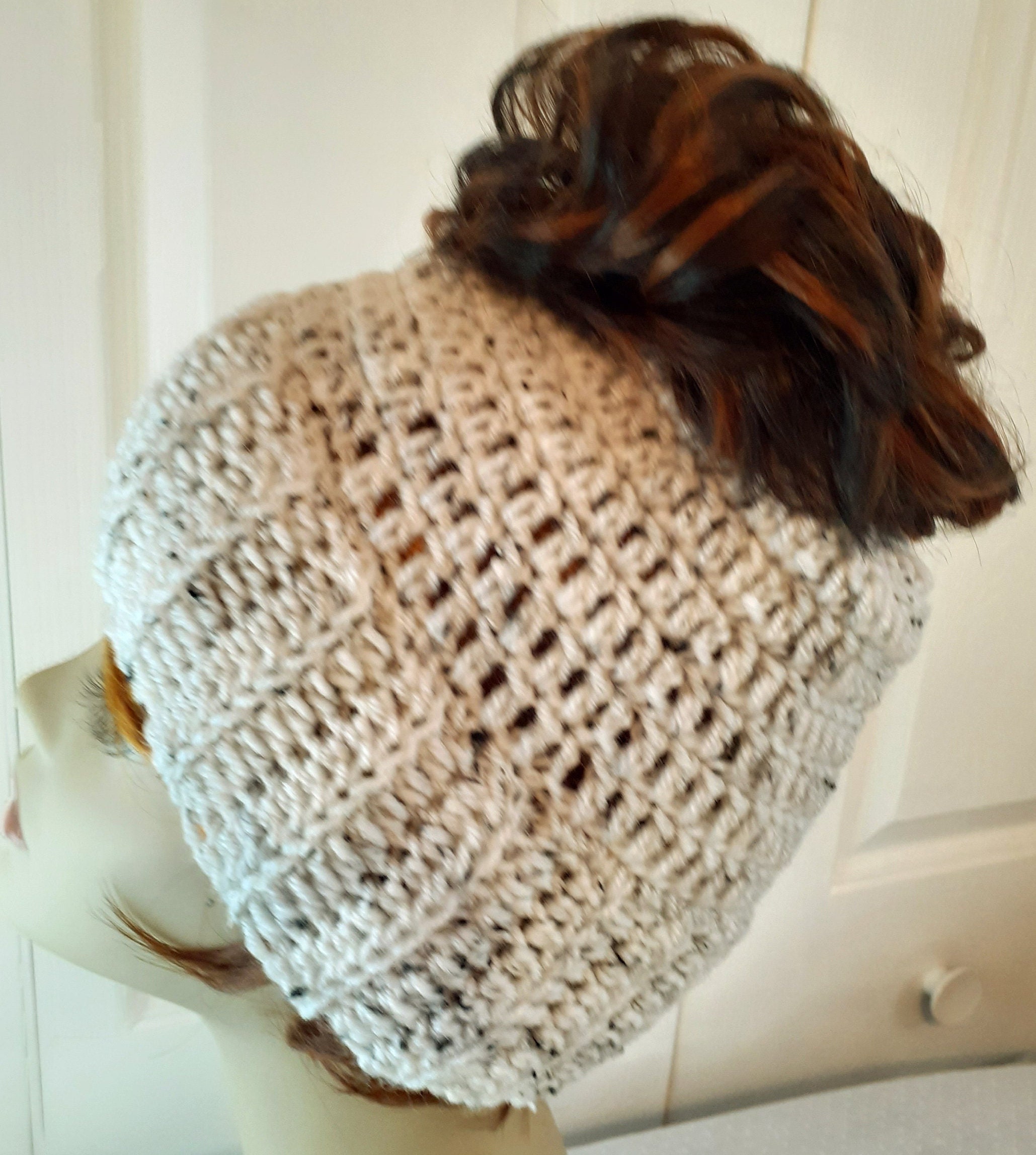 Messy Bun Hat Girl Winter Hat Women's 