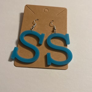 Initial earrings, letter earrings, initial letter acrylic earrings, custom earrings
