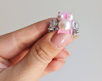 Princess Pink Pearl Mickey Ring. Adjustable size. Rhinestone mickey Ring for Disneybounding