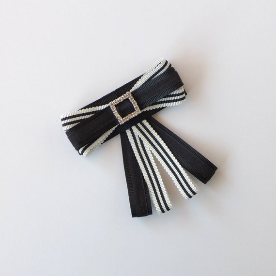 1 Women/'s Ladies Silk Fabric BOW PIN BROOCH Blue /& White Checks Handmade
