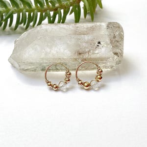 Anello penetrante pietra di luna 22G/20G anello elica conchiglia naso narice narice lobo dell'orecchio creolo daith rook cartilagine labret ombelico boho