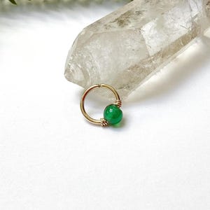 Piercing anneau onyx vert 22G 20G 18G sur mesure hélix conch septum nez narine nostril oreille lobe daith rook cartilage bague bohème tragus