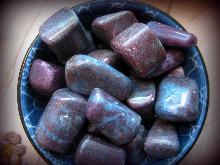 Ruby Kyanite M~XLarge Polished Nugget (20-35g) 1-oz+/ Gain CLARITY//F…