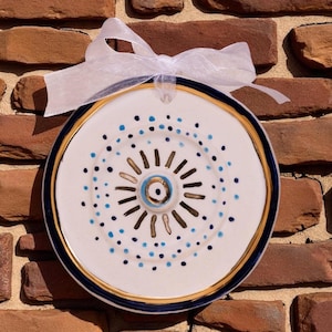 Handmade Ceramic Wall Hanging – 17 cm Evil Eye Wall Decor – Blue & Gold Modern Nazar Ornament