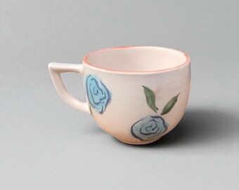 Caneca de cerâmica feita à mão com design floral azul, xícara de café de 250 ml, xícara de chá de cerâmica exclusiva